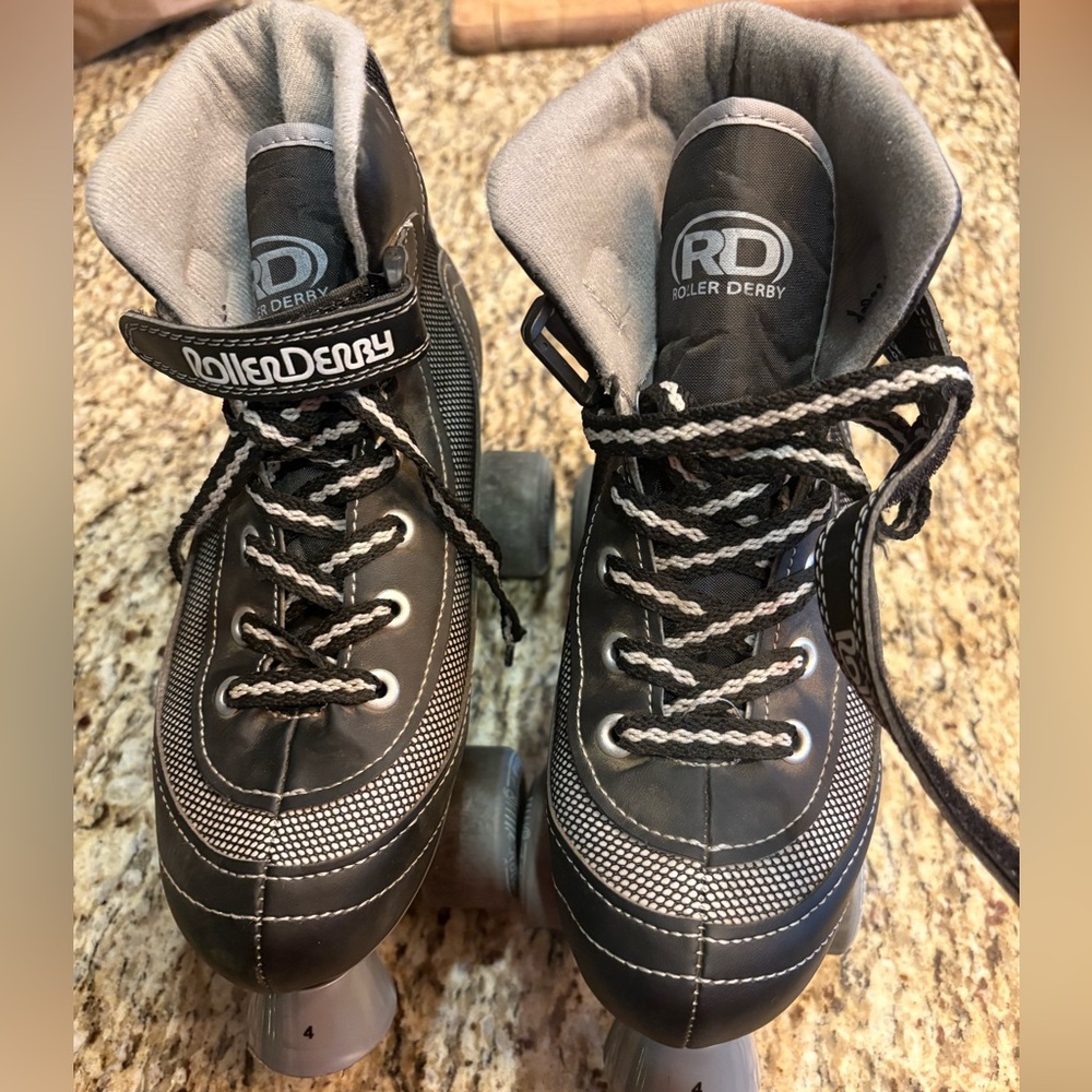 Roller Derby rollerskates